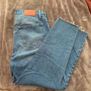Lucky Brand Medium Wash High Rise Mom Jean